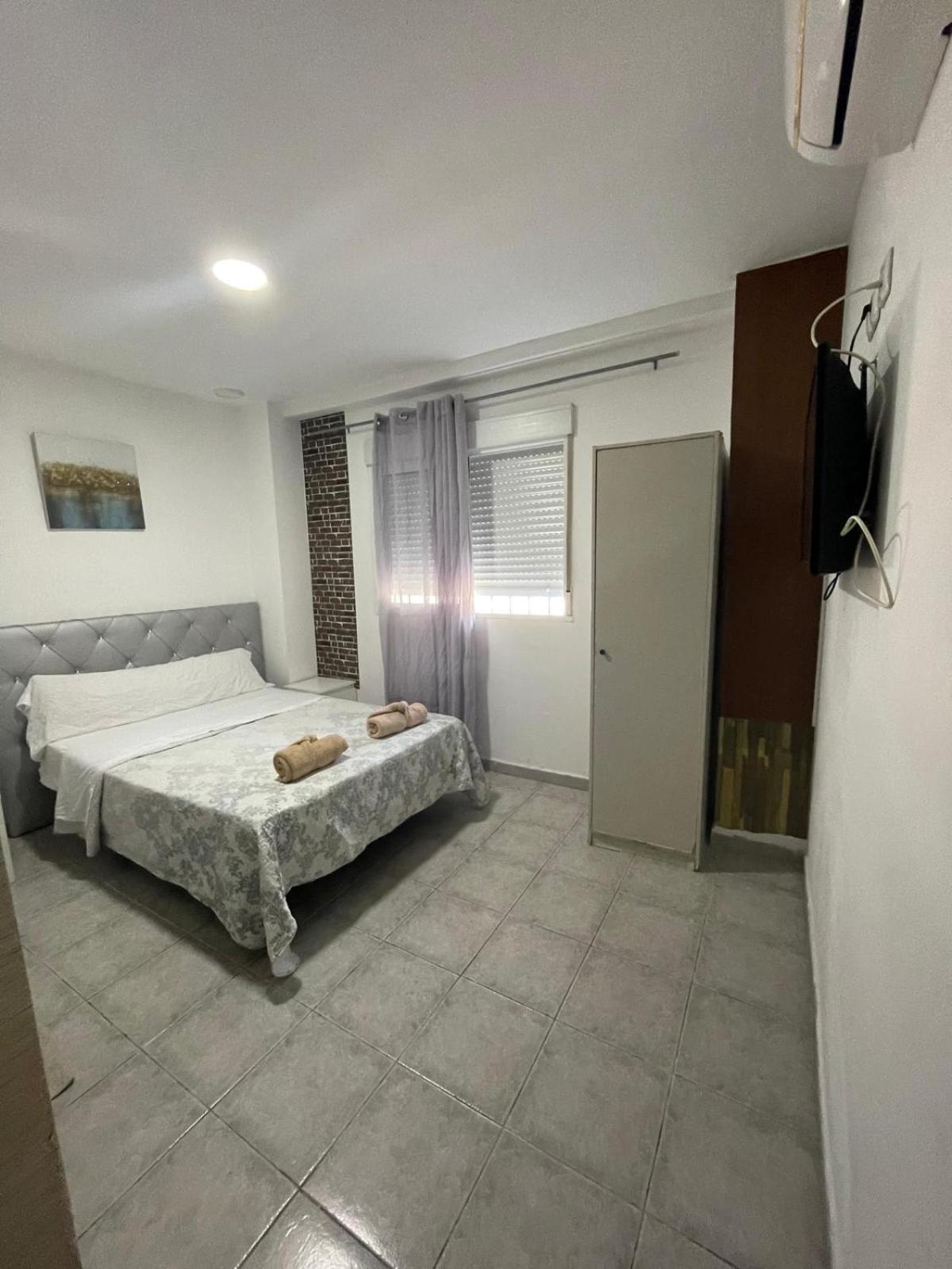 Mhrosa Hotel Valencia Luaran gambar
